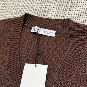 Zara Sleeveless Knit Top